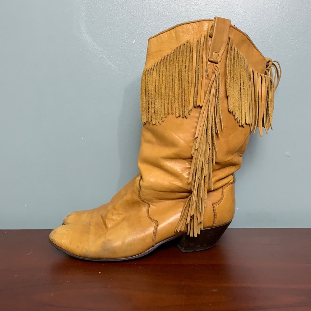 dingo fringe boots